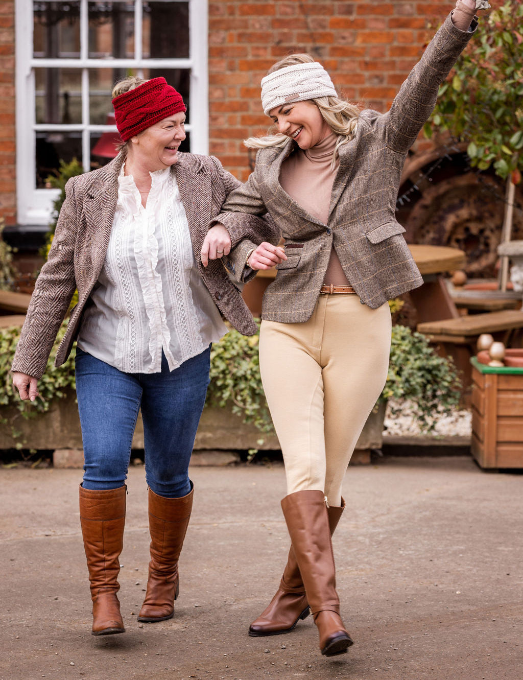SABBOT premium knitted headband and beanie for women — stylish winter headwear handcrafted in Europe