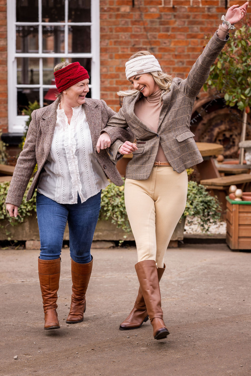 SABBOT premium knitted headband and beanie for women — stylish winter headwear handcrafted in Europe
