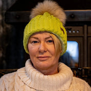 LINDA BOBBLE HAT